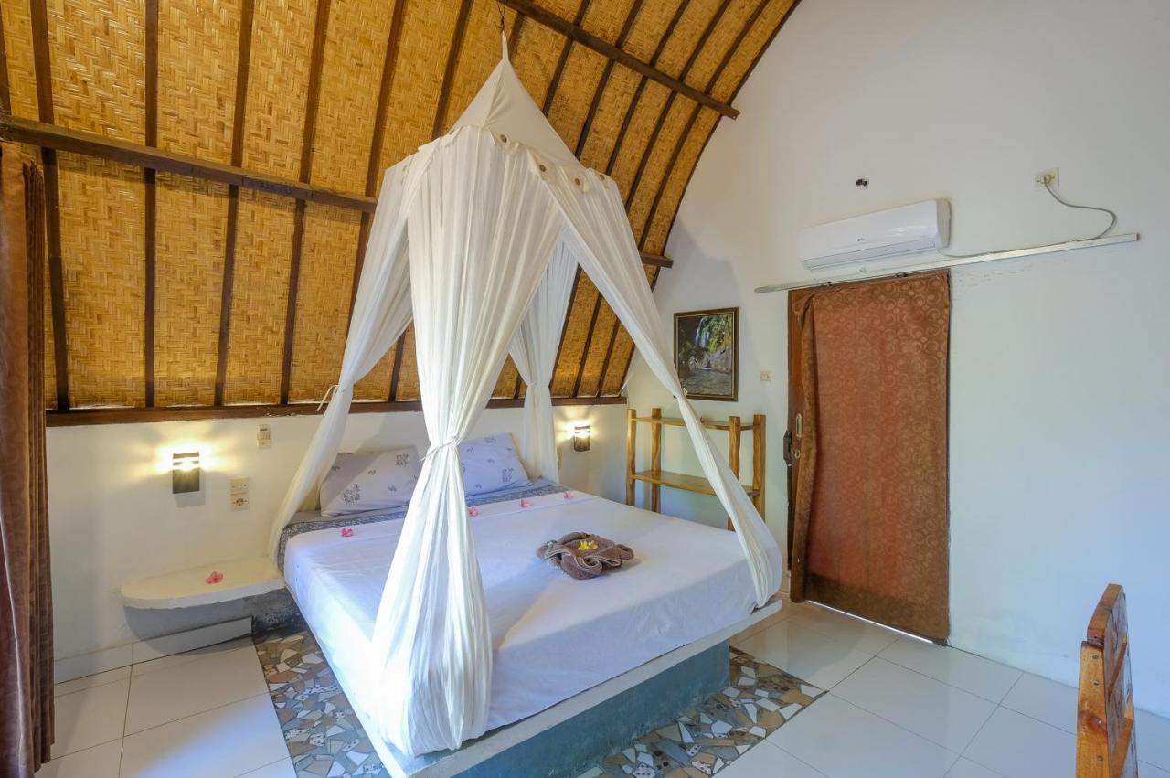 3 Angels One-Bedroom Villa Gili Air Exterior photo